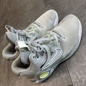 Size 7.5 Nike KD Trey 5 IX White Lime Grey White Sneaker Tennis Shoe KevinDurant